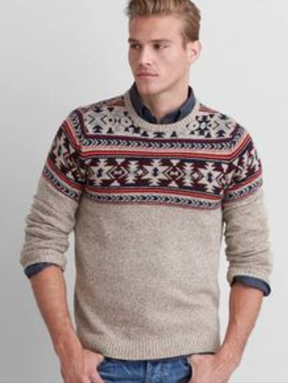 American Eagle Outfitters sweater featuring a multicolored Fair Isle Mens Sz L
